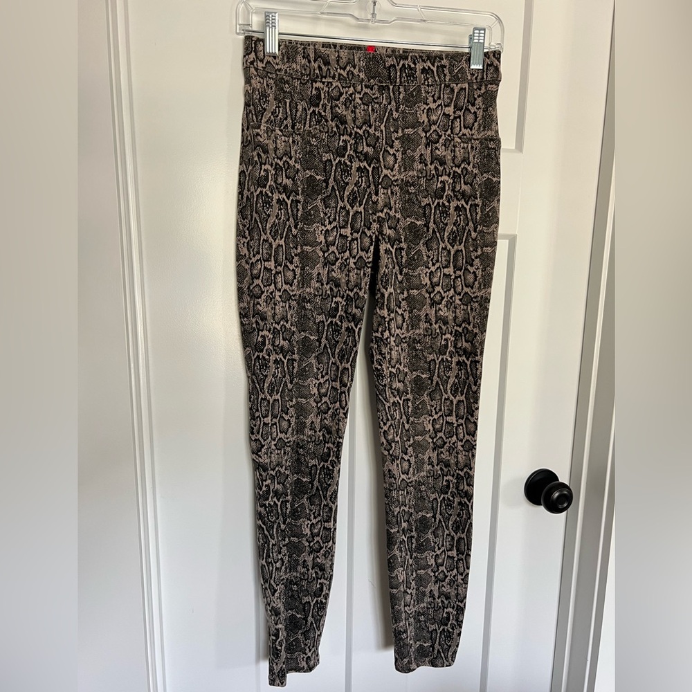 Spanx: Snake Print High-Waisted Jeans Leggings: Size Small